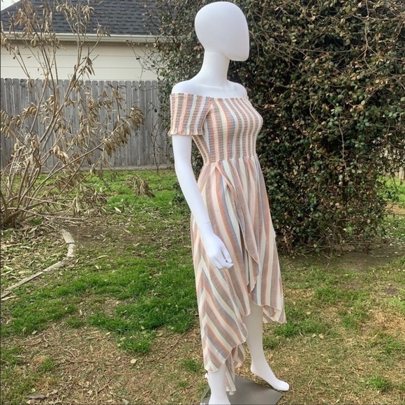 💋NWT Show Me Your MuMu Smocked Breezy Drape BoHo Summer Dress - Picture 8 of 12